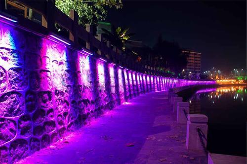 White 18W Linear Waterproof IP65 LED City Color Outdoor Wall Lights